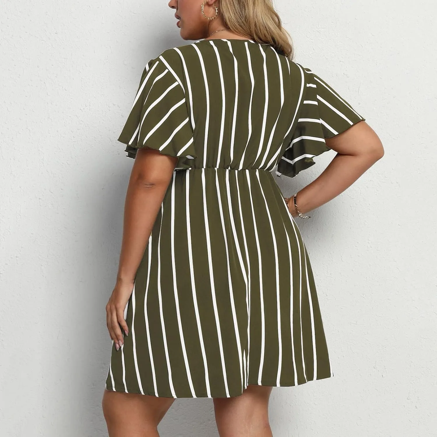 Beach Dresses for Womens Vacation Short Batwing Sleeve V Neck Summer Trendy Dress Floral Ruffle Boho Mini Sundress