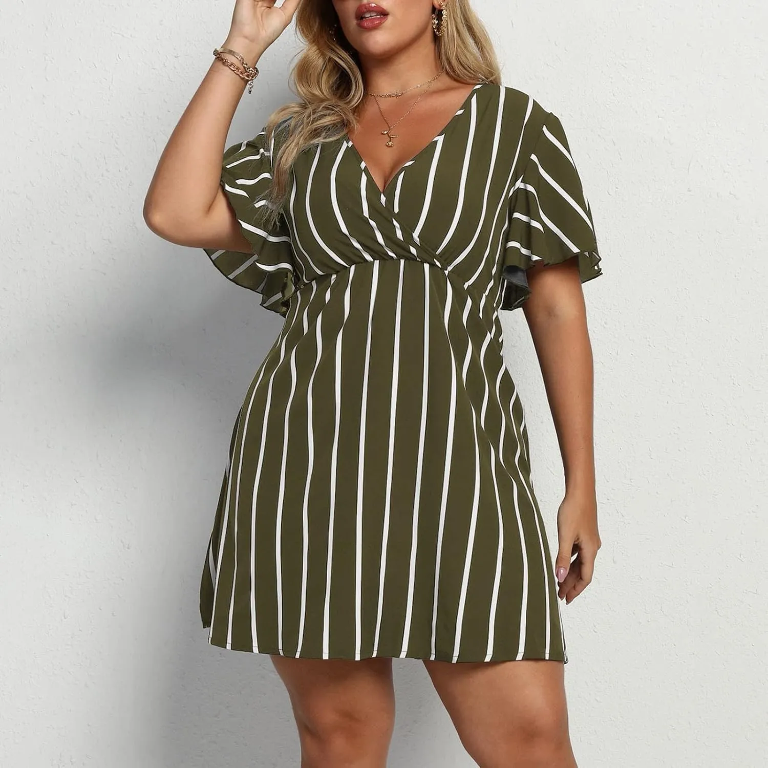 Beach Dresses for Womens Vacation Short Batwing Sleeve V Neck Summer Trendy Dress Floral Ruffle Boho Mini Sundress