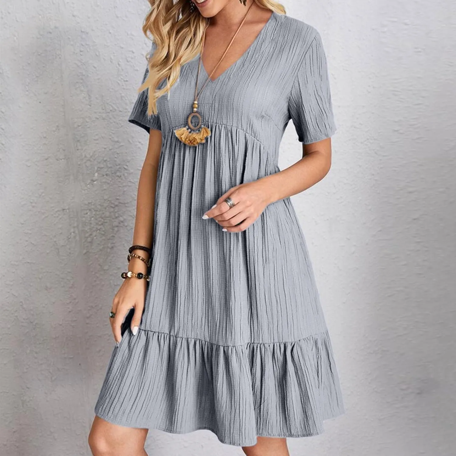 DDAPJ pyju Womens Summer Dresses 2025 V Neck Sleeveless Mini Babydoll Dress Casual Loose Flowy Tiered Beach Vacation Sundress
