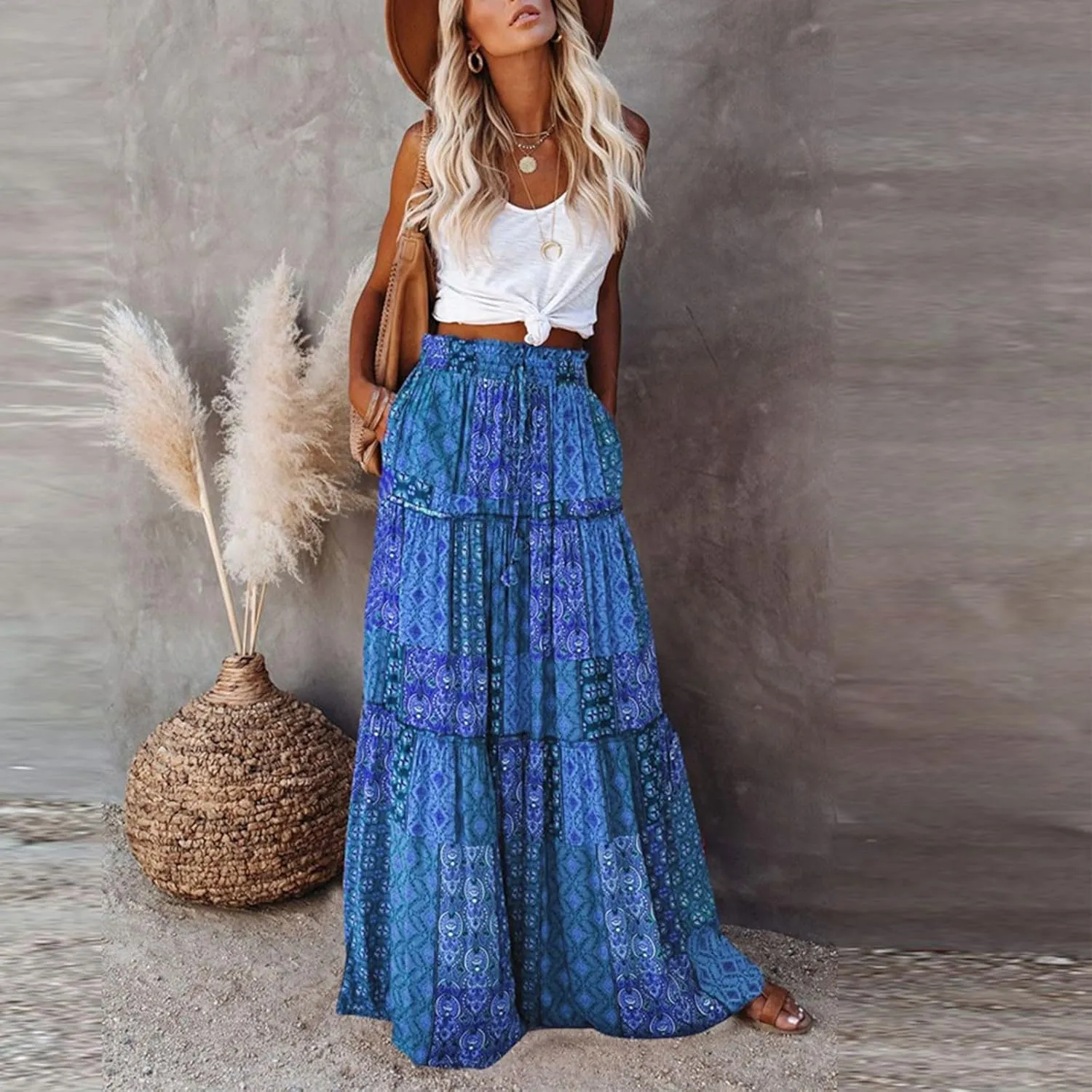 Flowy Tiered Maxi Skirts for Women 2025 Trendy Summer Vacation Boho Long Floral Skirt Elastic Drawstring A Line Skirt