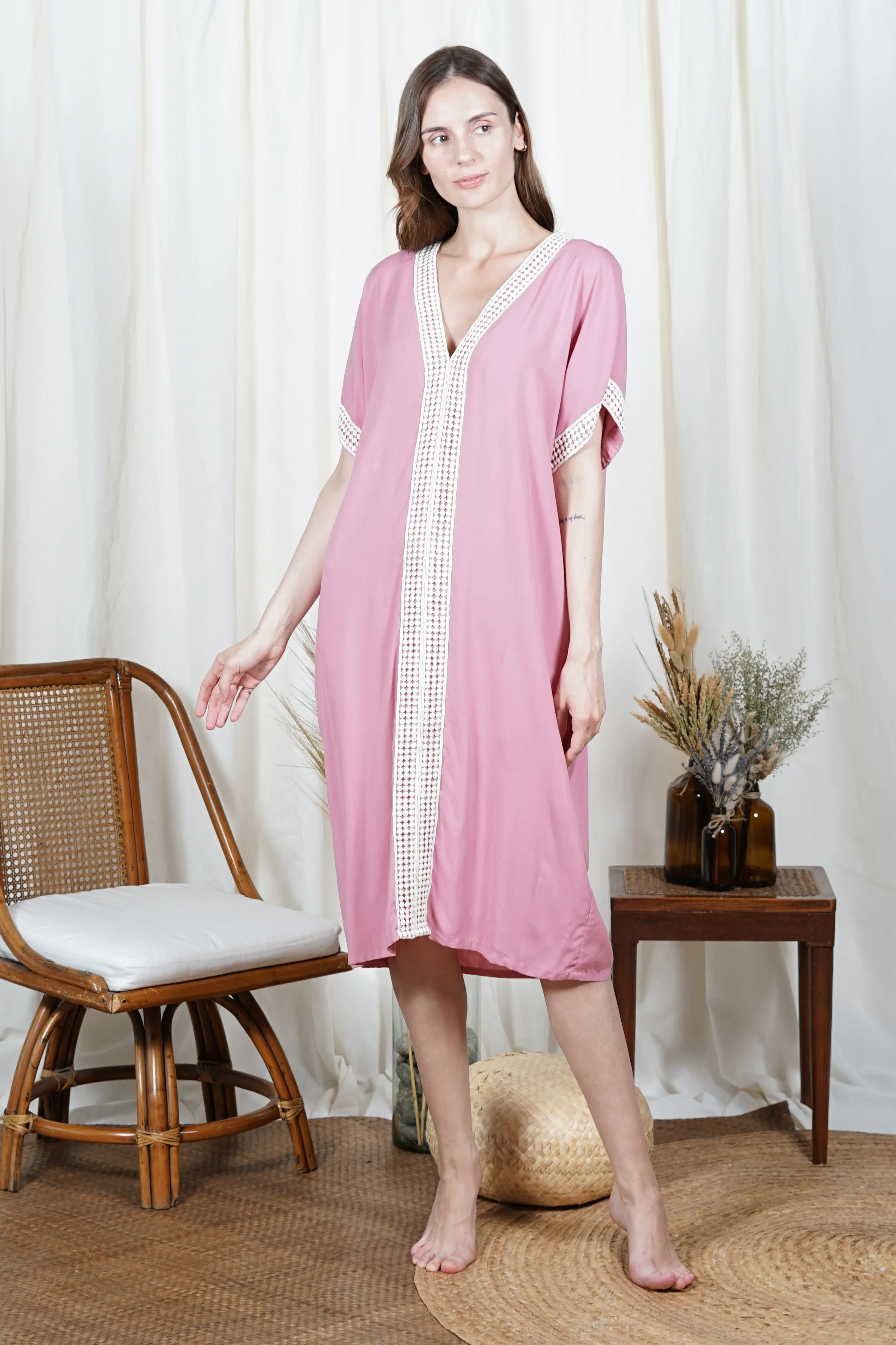 IHILANI Kaftan with Trim (Rose)