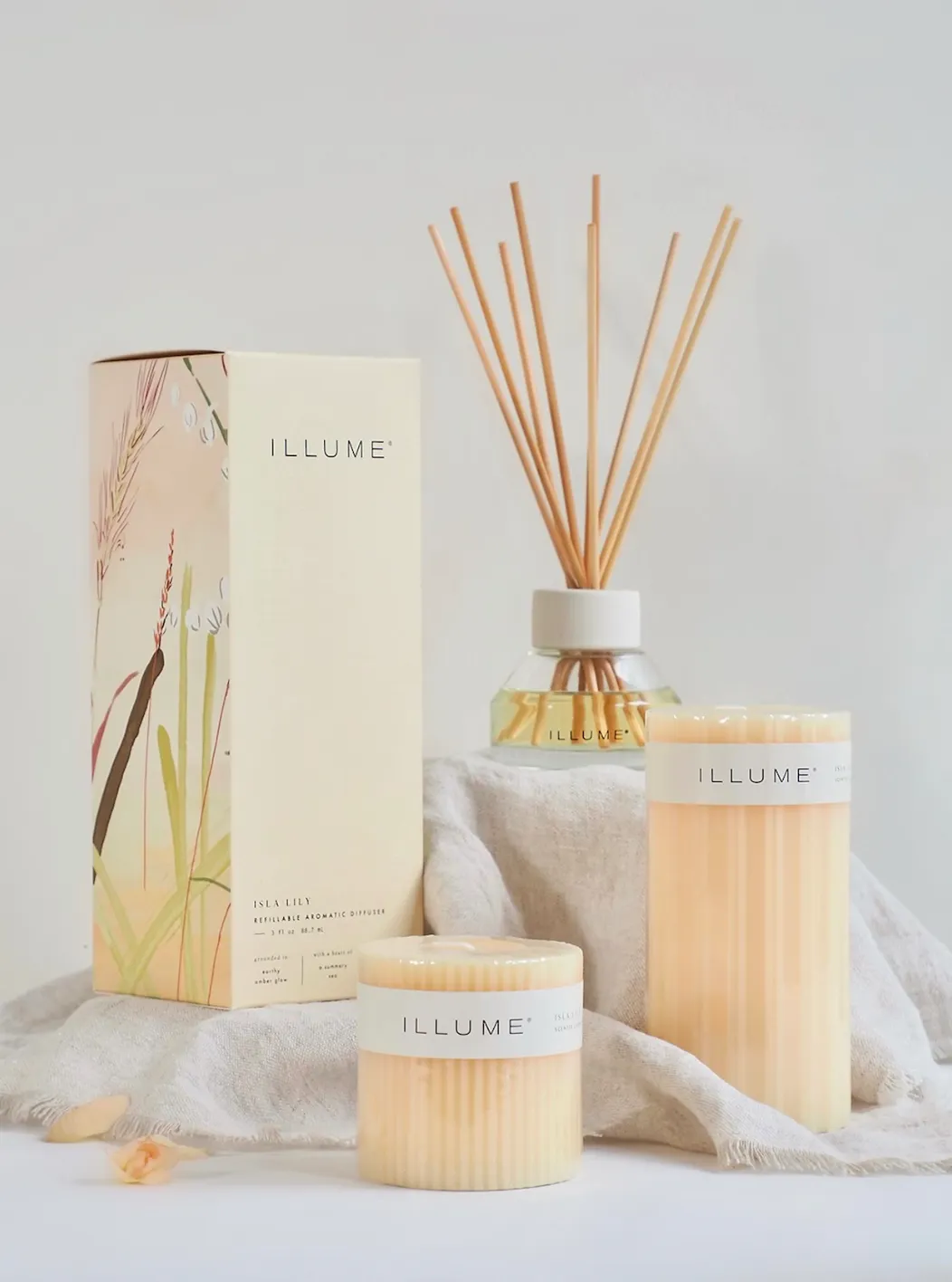 Isla Lily Pillar Candles