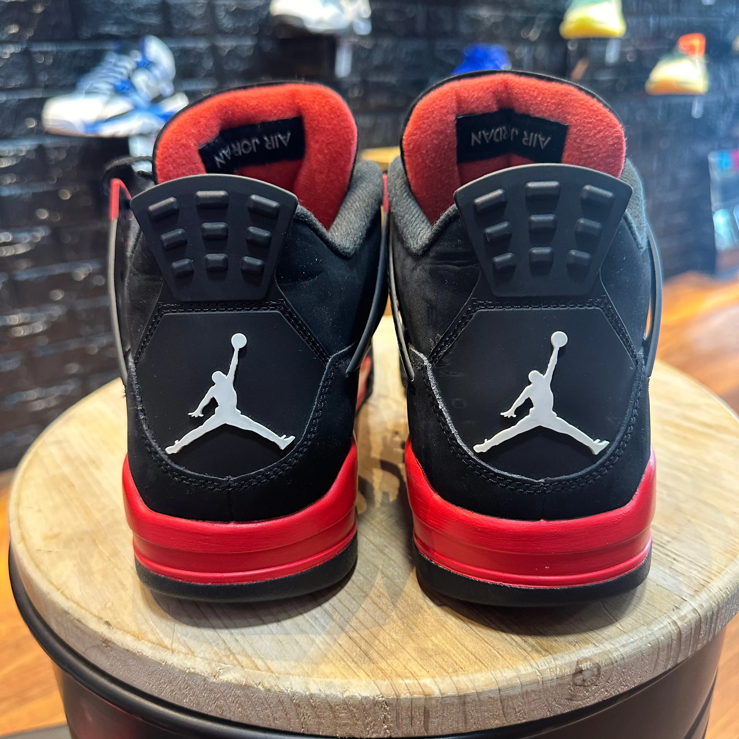 Jordan 4 Retro Red Thunder - Gently Enjoyed (Used) Men 9.5