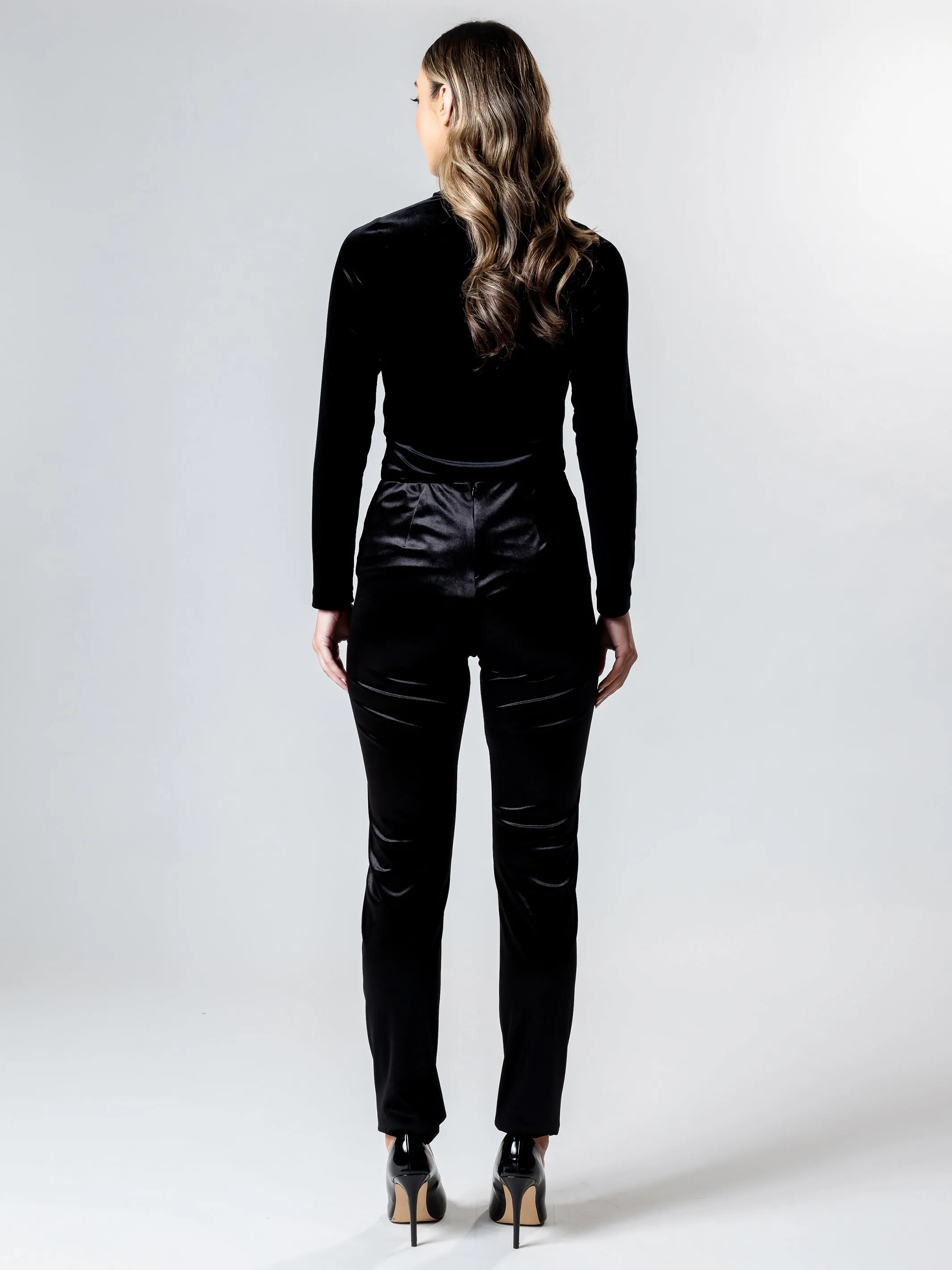 SILHOUETTE Straight Leg Velvet Pant