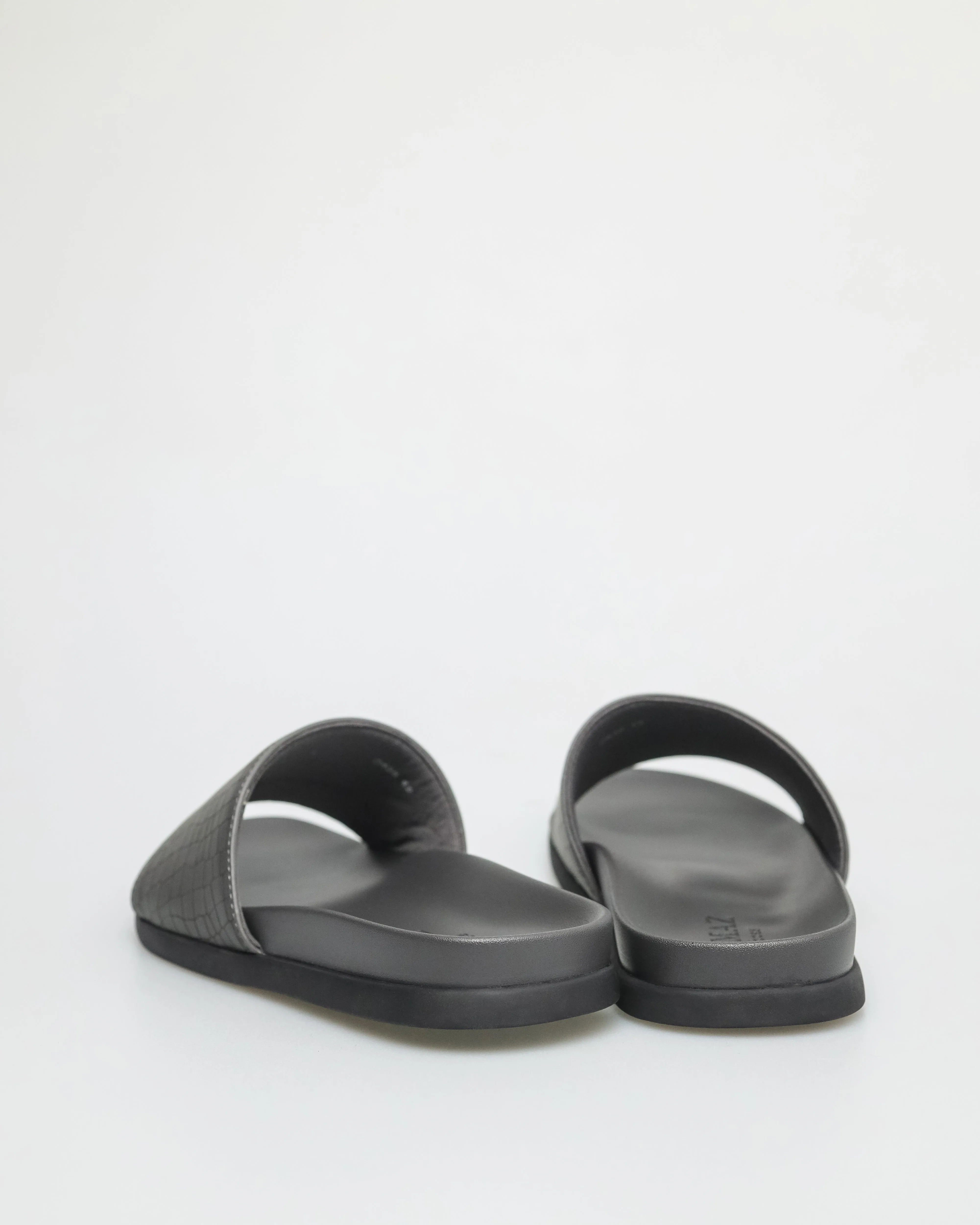 Tomaz C635 Men's Serene Slides