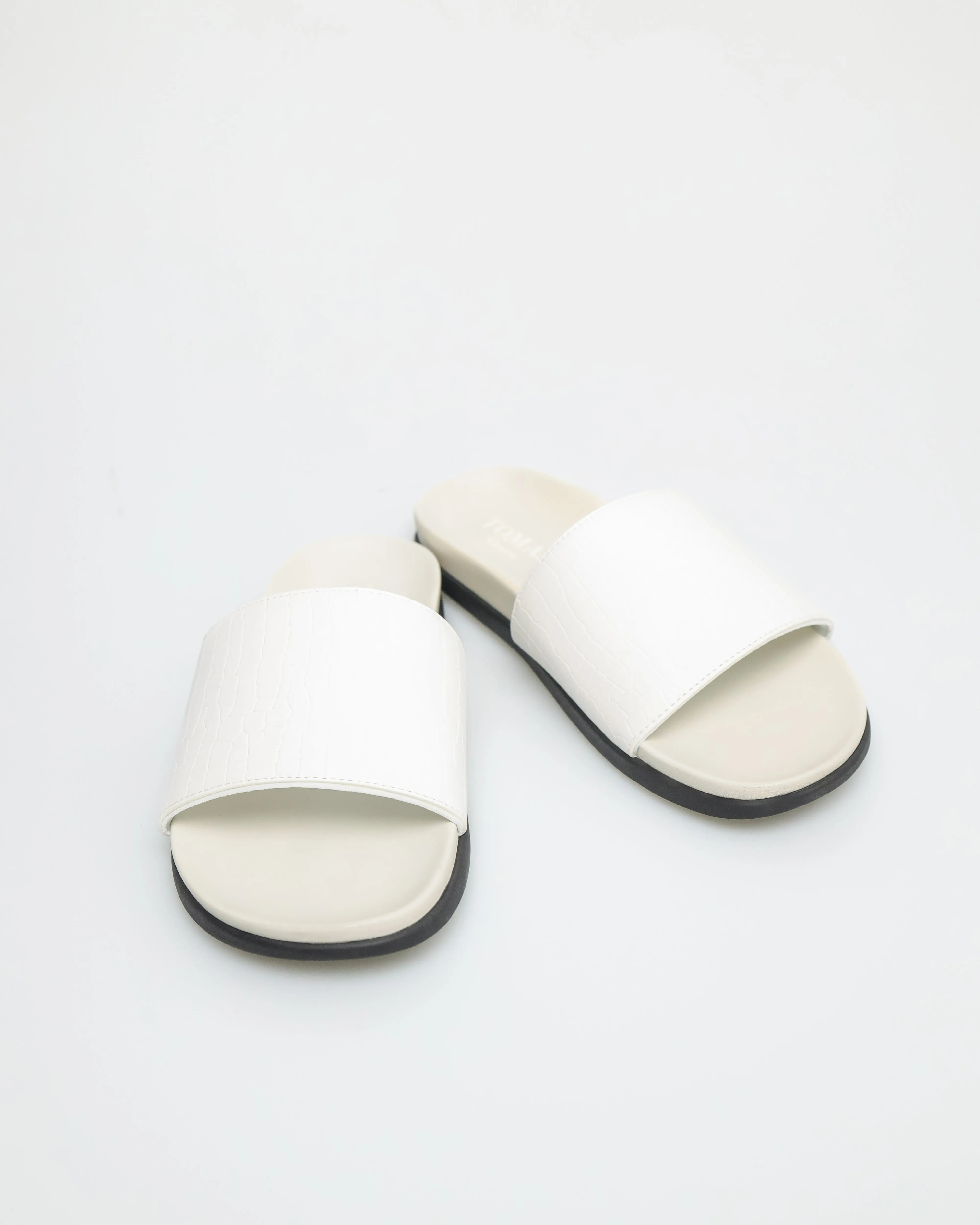 Tomaz C635 Men's Serene Slides