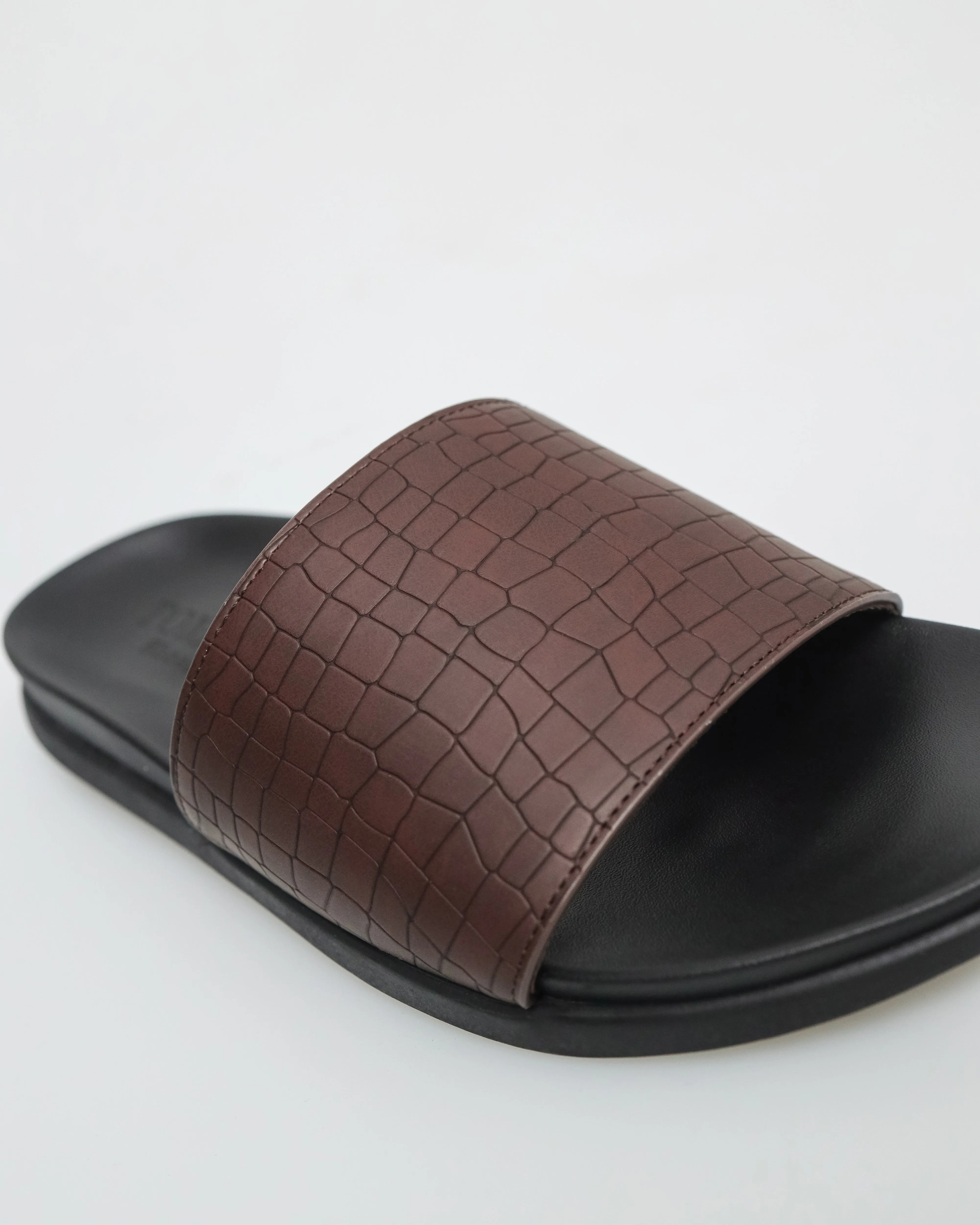 Tomaz C635 Men's Serene Slides