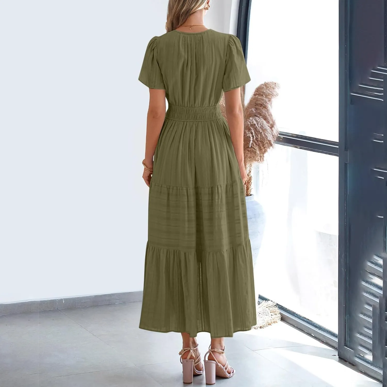 Women's 2025 Summer Short Sleeve V Neck Midi Dress Casual Loose Smocked Elastic Waist Boho Beach Swing Dresses
